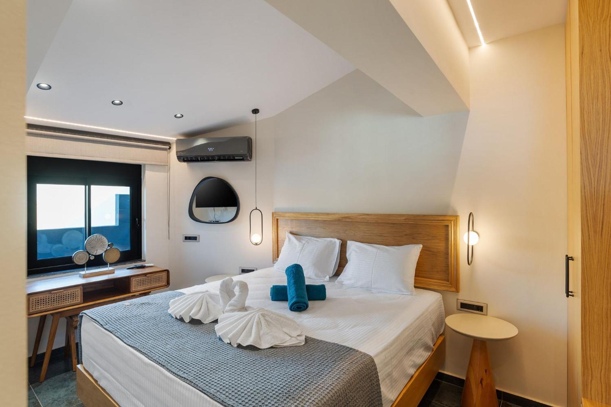 Peristeres Luxury Apartment Next To The Sea - By Apokoras Villas Almirida Eksteriør billede